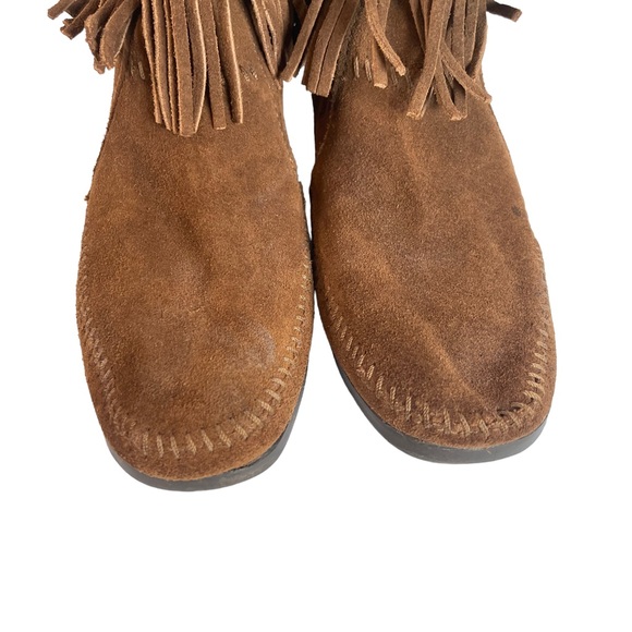 Minnetonka Double Fringe Side Zip Suede Brown Flat Soled Ankle Boot 2360011 - Picture 6 of 13